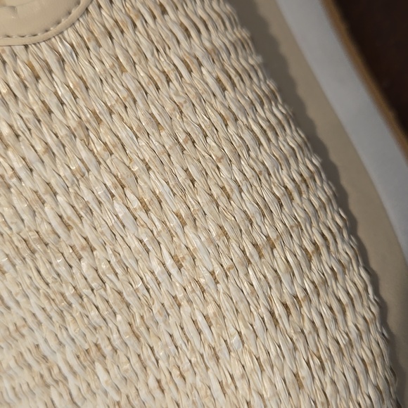 Matisse Raffia Platform Mules - Picture 10 of 12